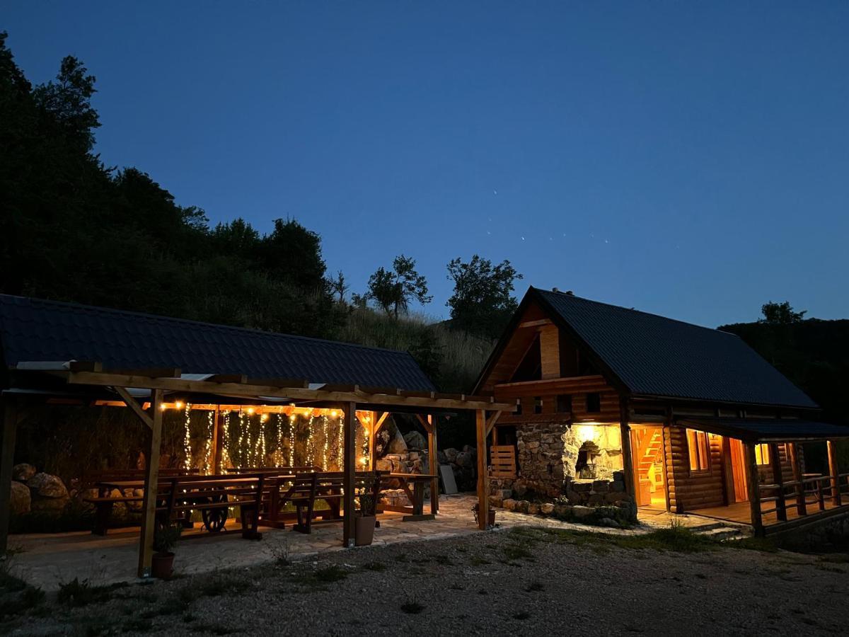 Villa Koliba 30Svibnja Perusic Exterior foto
