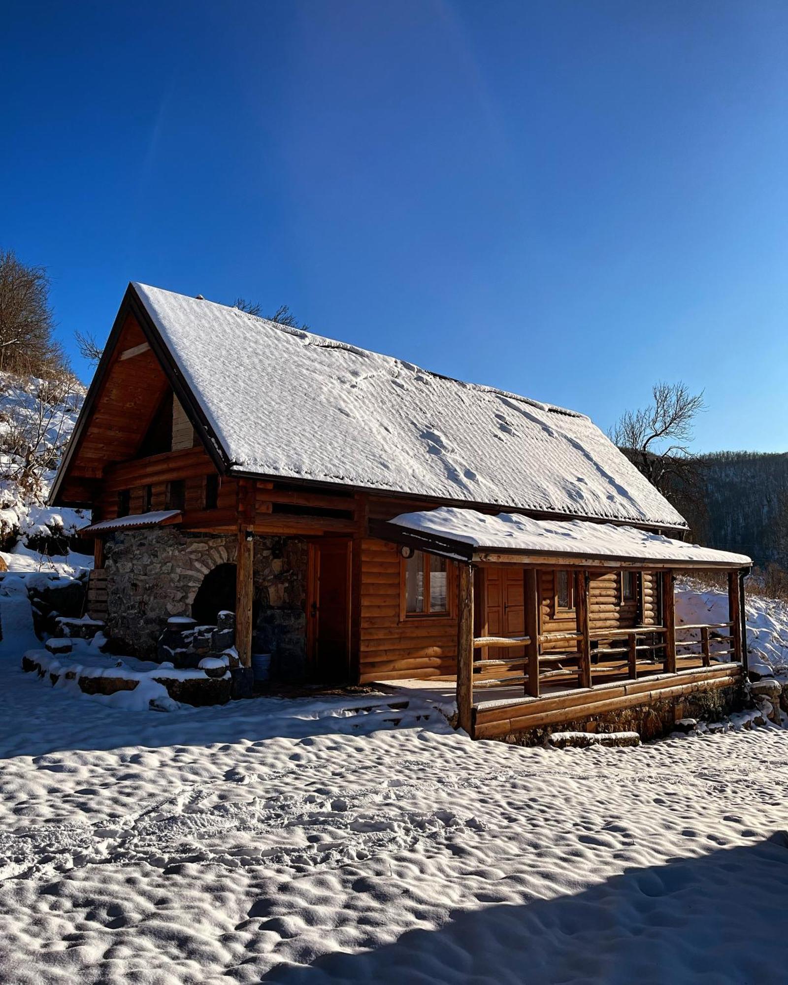 Villa Koliba 30Svibnja Perusic Exterior foto